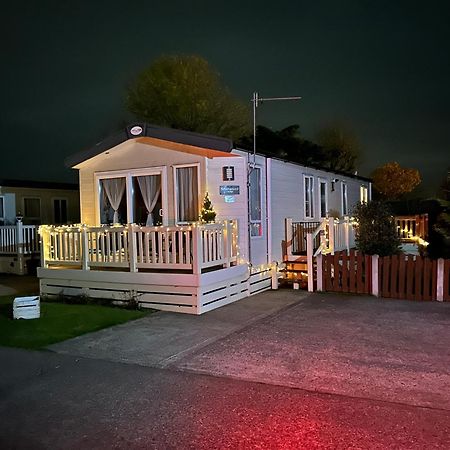 Hares Haven Pet Friendly Sleeps 6 Villa Kingston upon Hull Eksteriør bilde