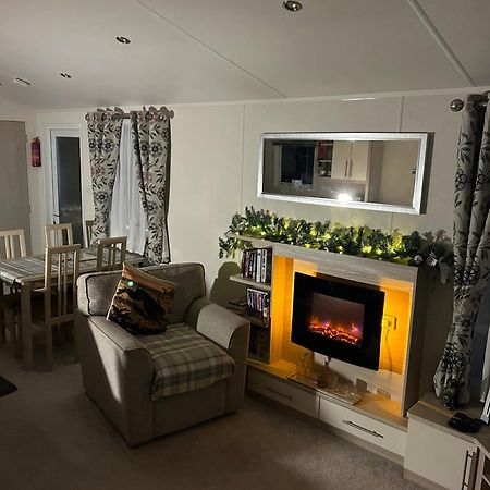 Hares Haven Pet Friendly Sleeps 6 Villa Kingston upon Hull Eksteriør bilde